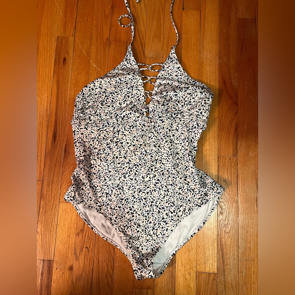 Athleta Navy and White Swimwear